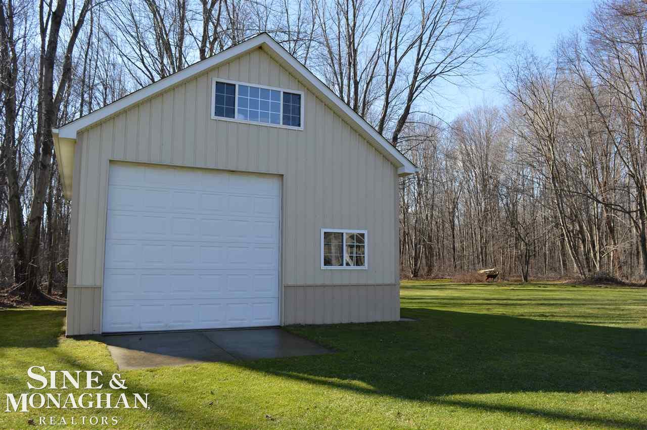9060 Stone Road Algonac, MI 48001 - Photo 4 of 29