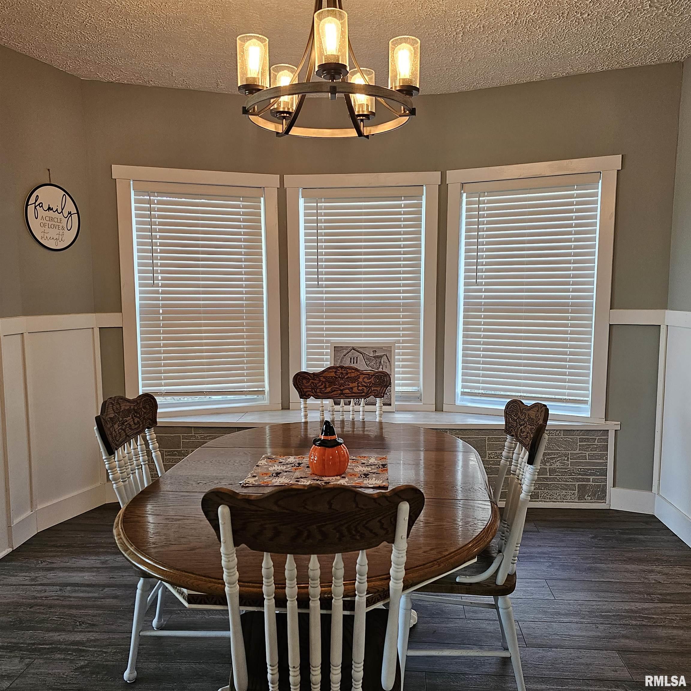 228 South Karber Street Ridgway, IL 62979 - Photo 12 of 34