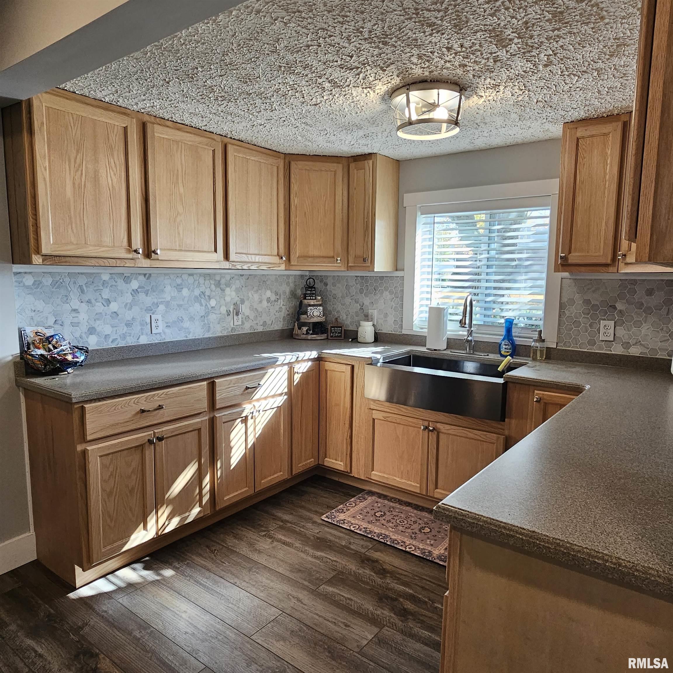 228 South Karber Street Ridgway, IL 62979 - Photo 18 of 34