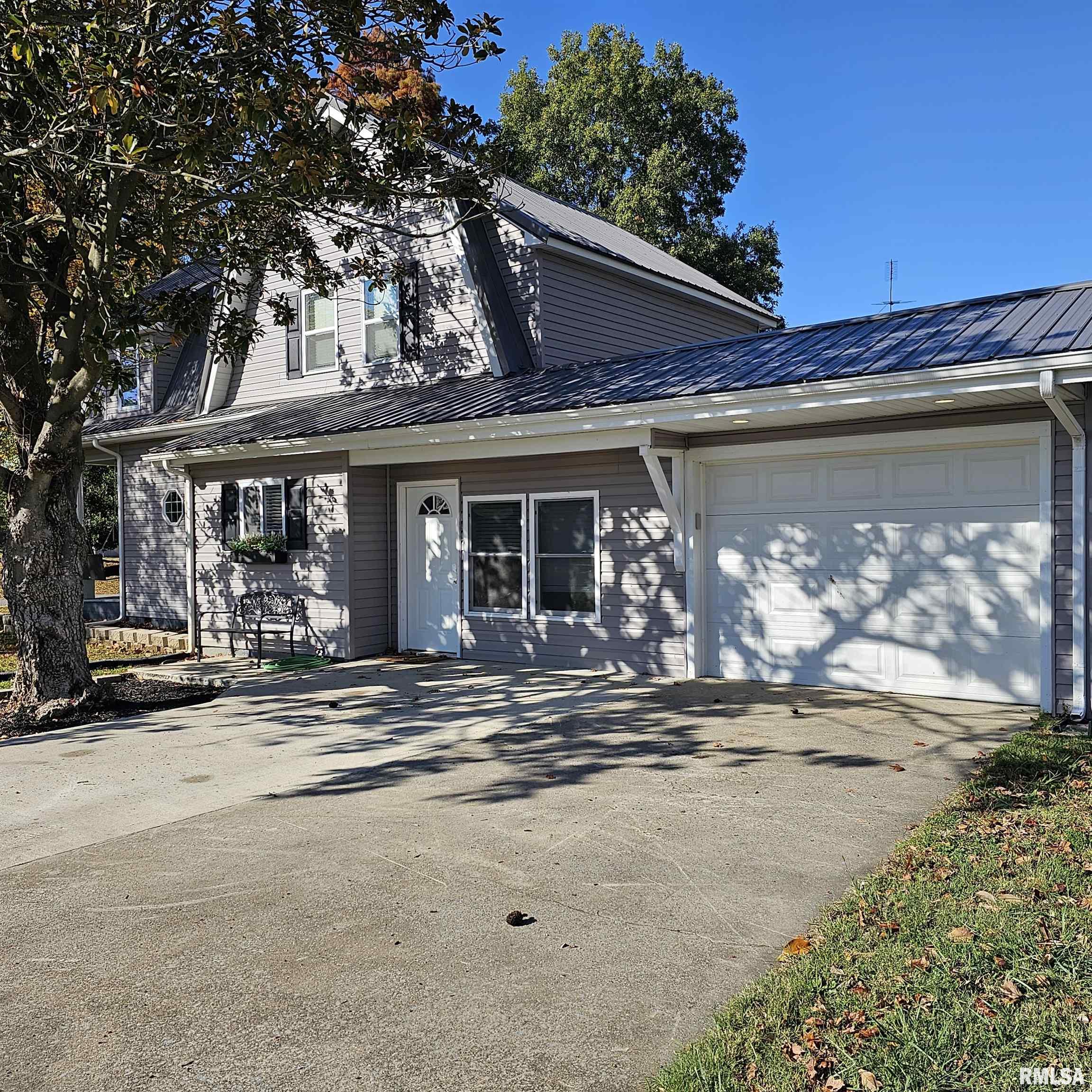 228 South Karber Street Ridgway, IL 62979 - Photo 4 of 34