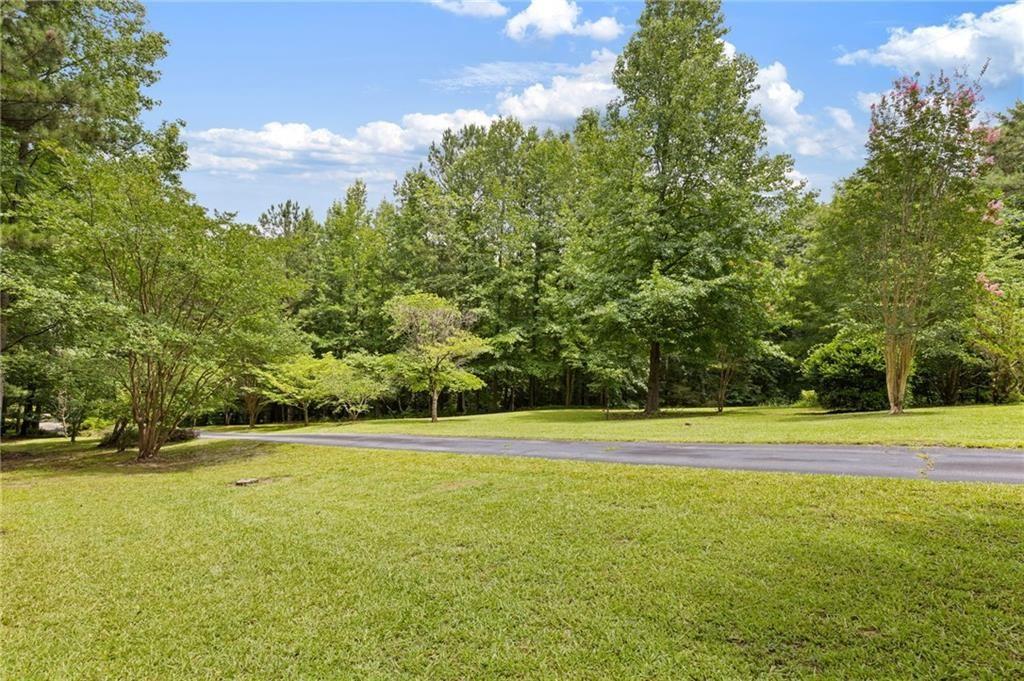 1555 Maple Ridge Drive Loganville, GA 30052 - Photo 33 of 69 Gallery Image 33
