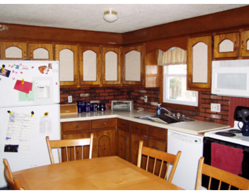 69 East Brimfield Road Holland, MA 01521 - Photo 11 of 15 Gallery Image 11