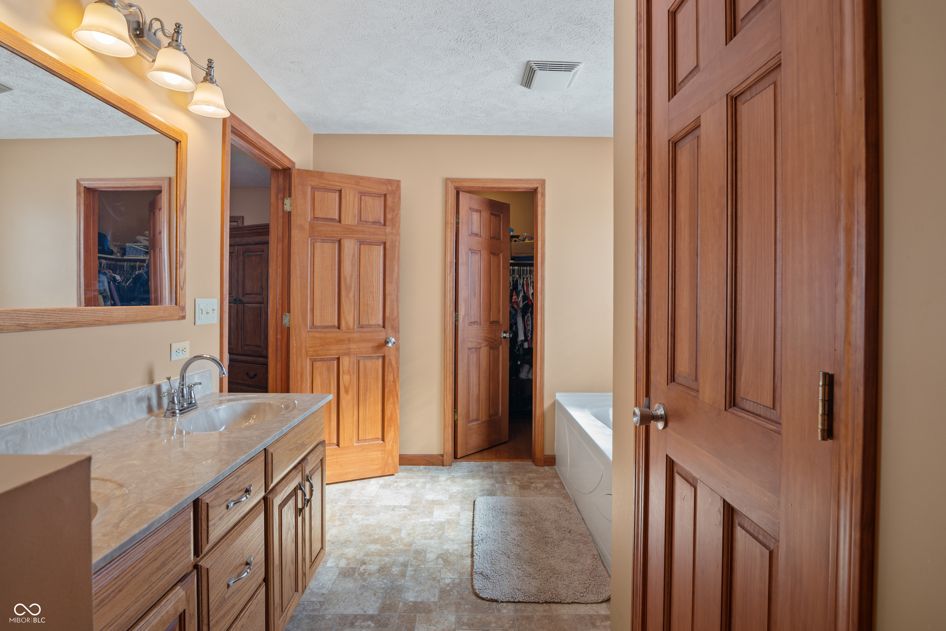 1605 Sutton Street Alexandria, IN 46001 - Photo 19 of 39