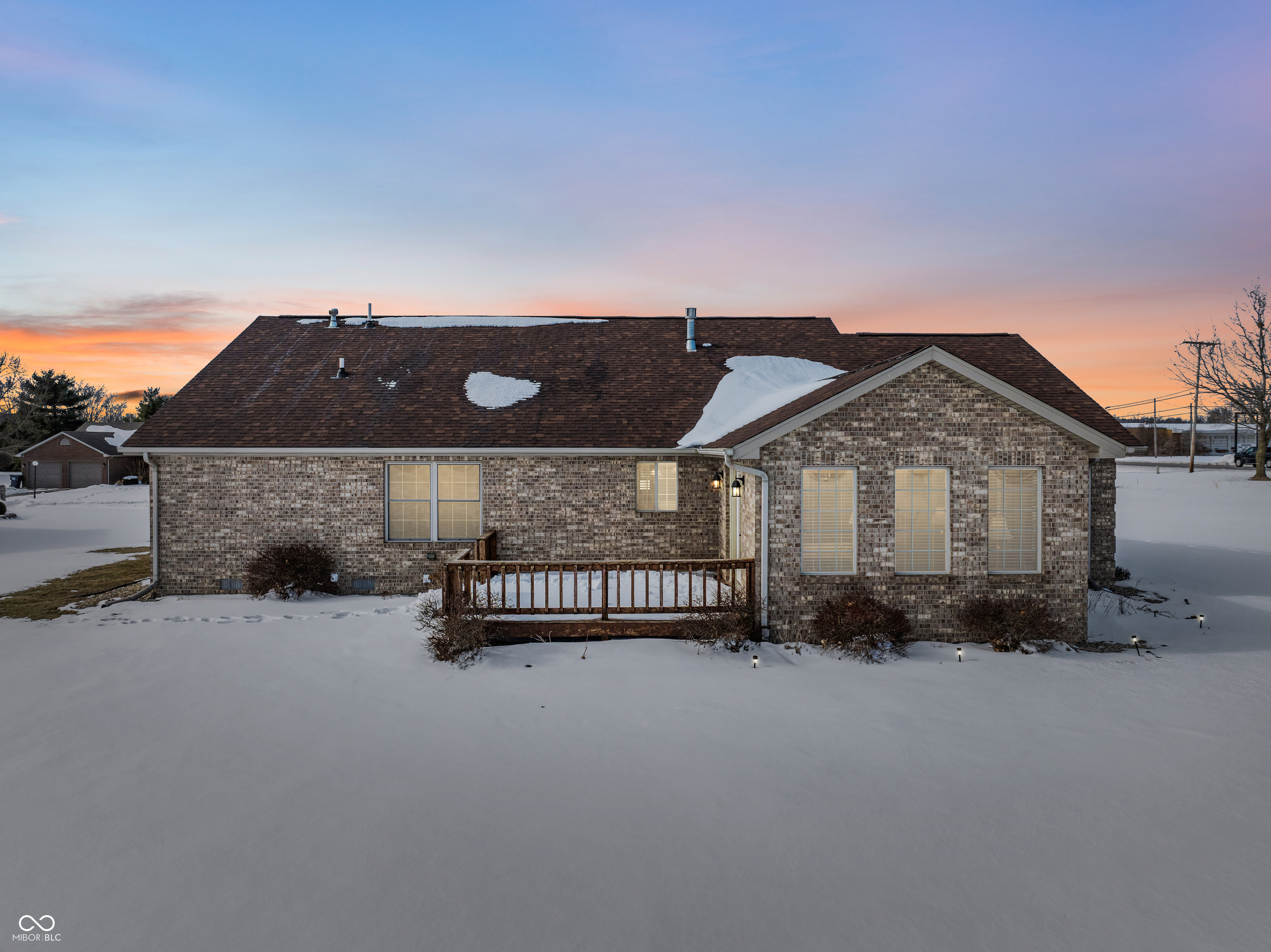 1605 Sutton Street Alexandria, IN 46001 - Photo 2 of 39