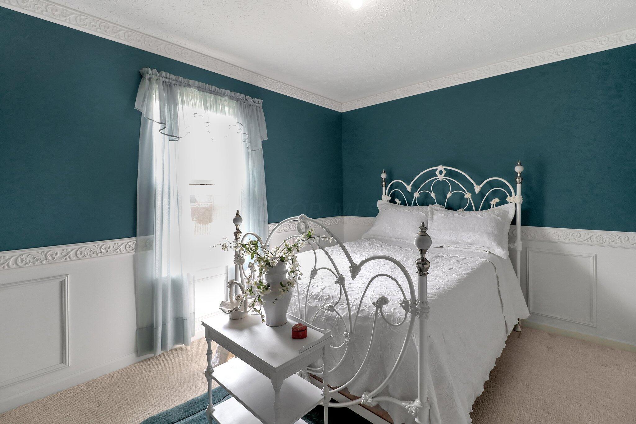 215 Harvard Loop Delaware, OH 43015 - Photo 14 of 21 2nd bedroom