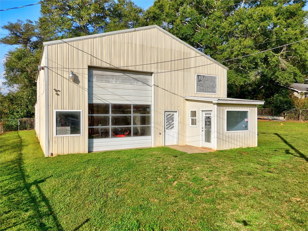 226 South Fishtrap Road Greenville, SC 29611 - Photo 2 of 47 Gallery Image 2