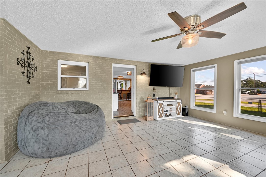 226 South Fishtrap Road Greenville, SC 29611 - Photo 22 of 47 Gallery Image 22