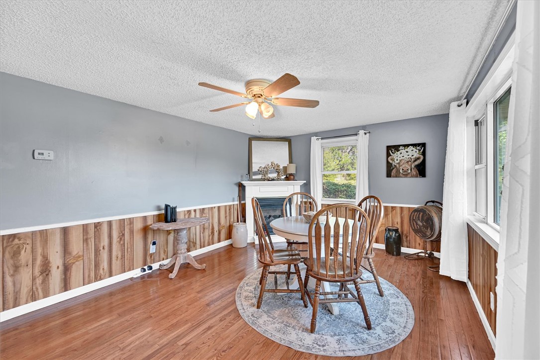 226 South Fishtrap Road Greenville, SC 29611 - Photo 4 of 47 Gallery Image 4