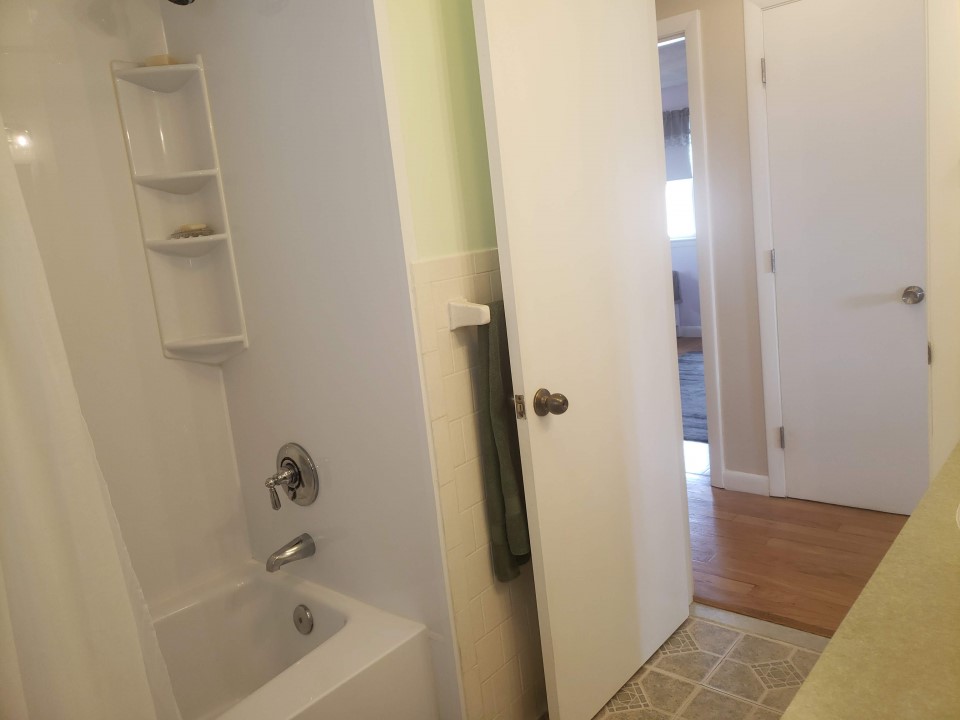 610 Logee Street Woonsocket, RI 02895 - Photo 18 of 34