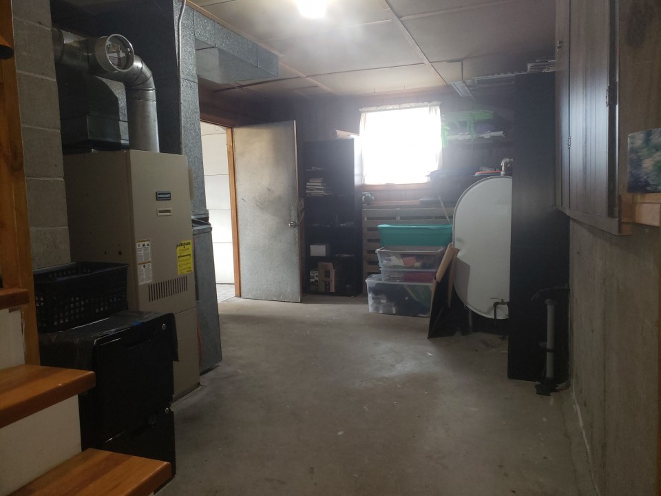 610 Logee Street Woonsocket, RI 02895 - Photo 33 of 34