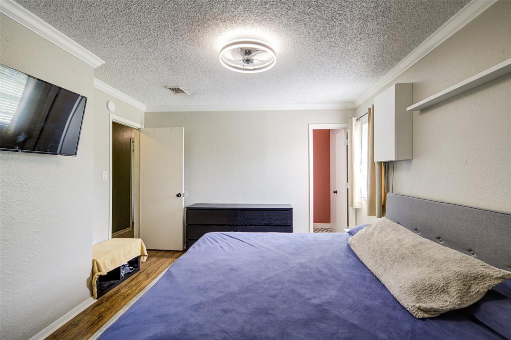 514 Gilliland Road Springtown, TX 76082 - Photo 19 of 31