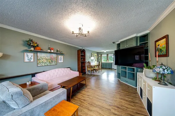 $275,000 | 514 Gilliland Road, Springtown, TX 76082