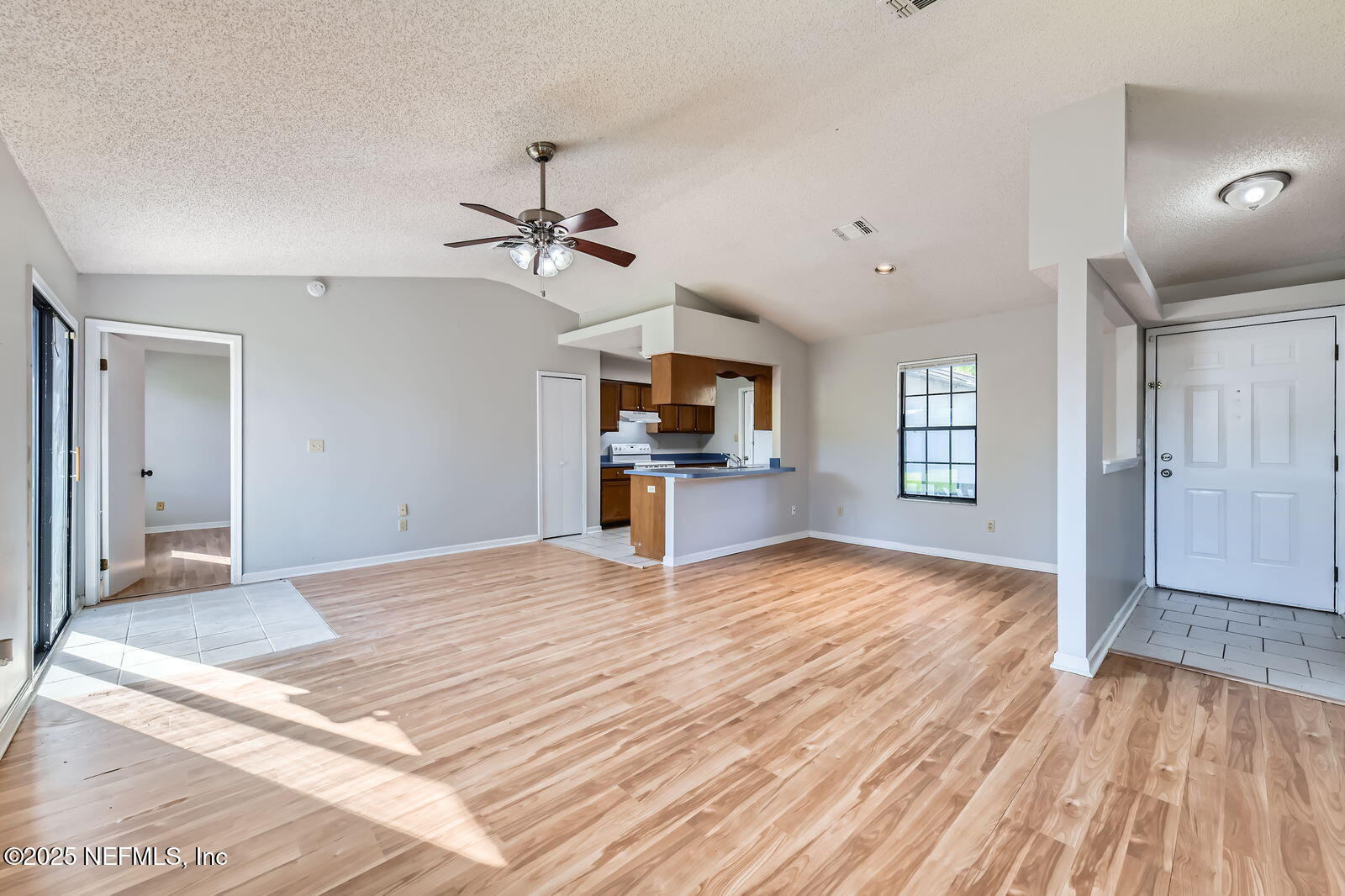 1602 Ibis Drive Orange Park, FL 32065 - Photo 4 of 16 1602 Ibis Dr - Web Quality - 005 - 07 Li