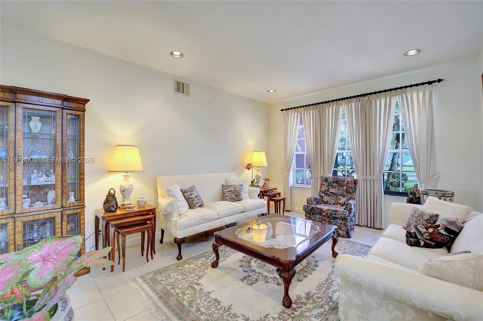 14686 Southwest 35th Court Miramar, FL 33027 - Photo 15 of 59