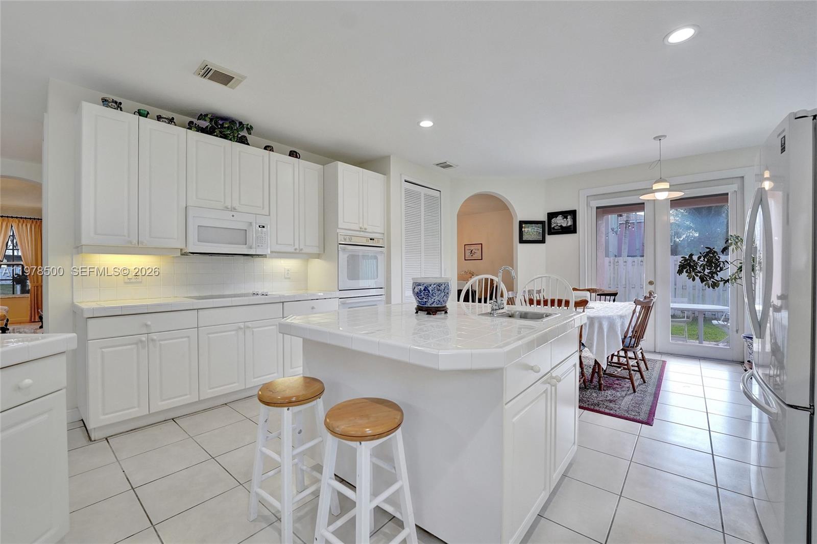 14686 Southwest 35th Court Miramar, FL 33027 - Photo 16 of 59