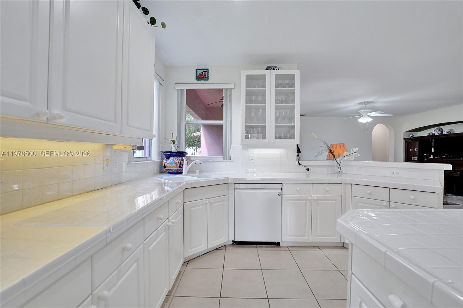 14686 Southwest 35th Court Miramar, FL 33027 - Photo 17 of 59