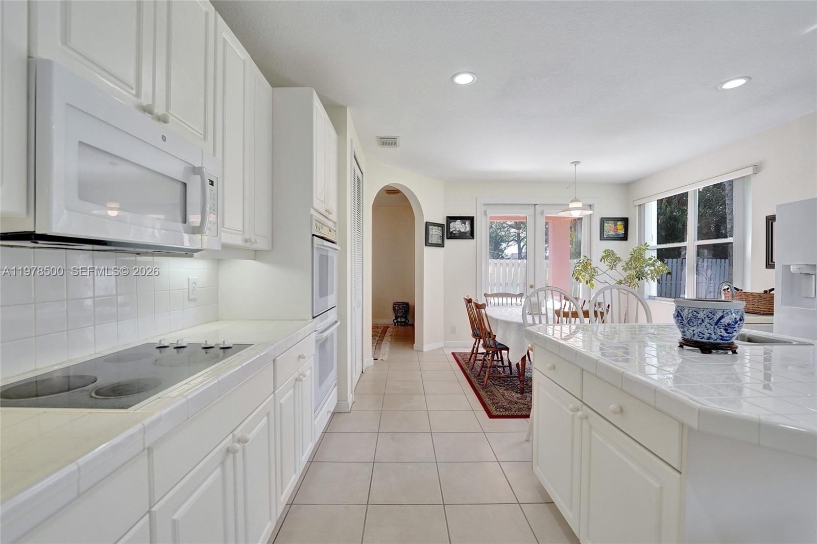 14686 Southwest 35th Court Miramar, FL 33027 - Photo 20 of 59