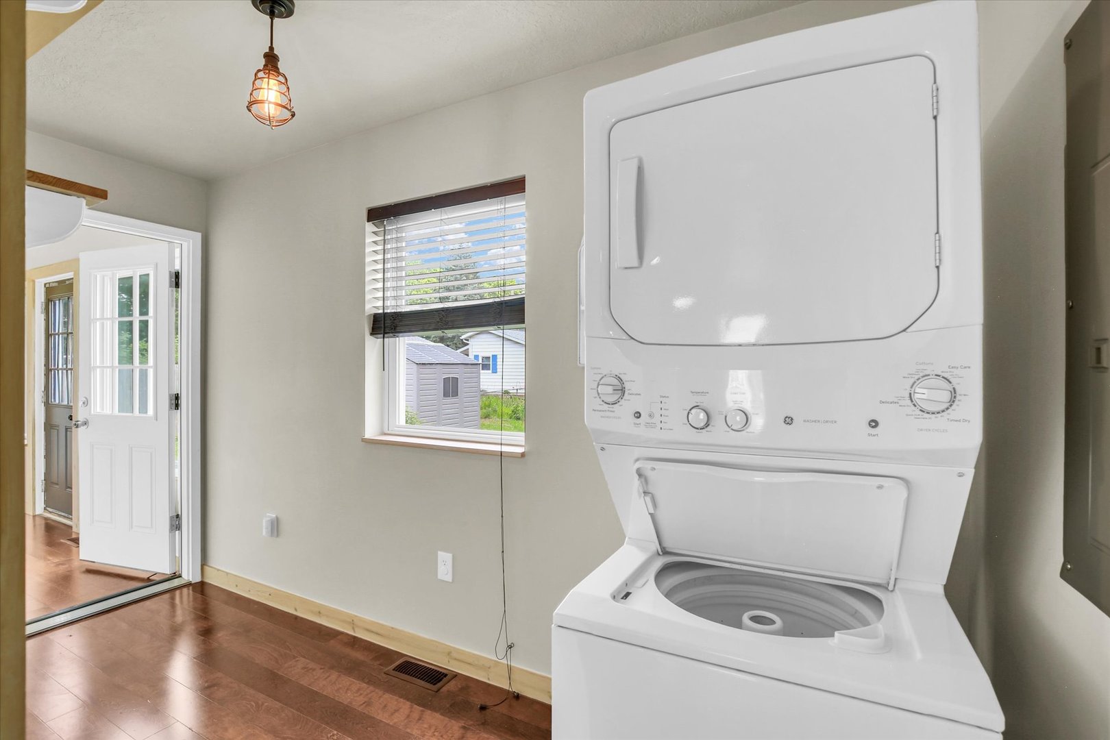 521 North McClellan Street Sullivan, IL 61951 - Photo 17 of 27