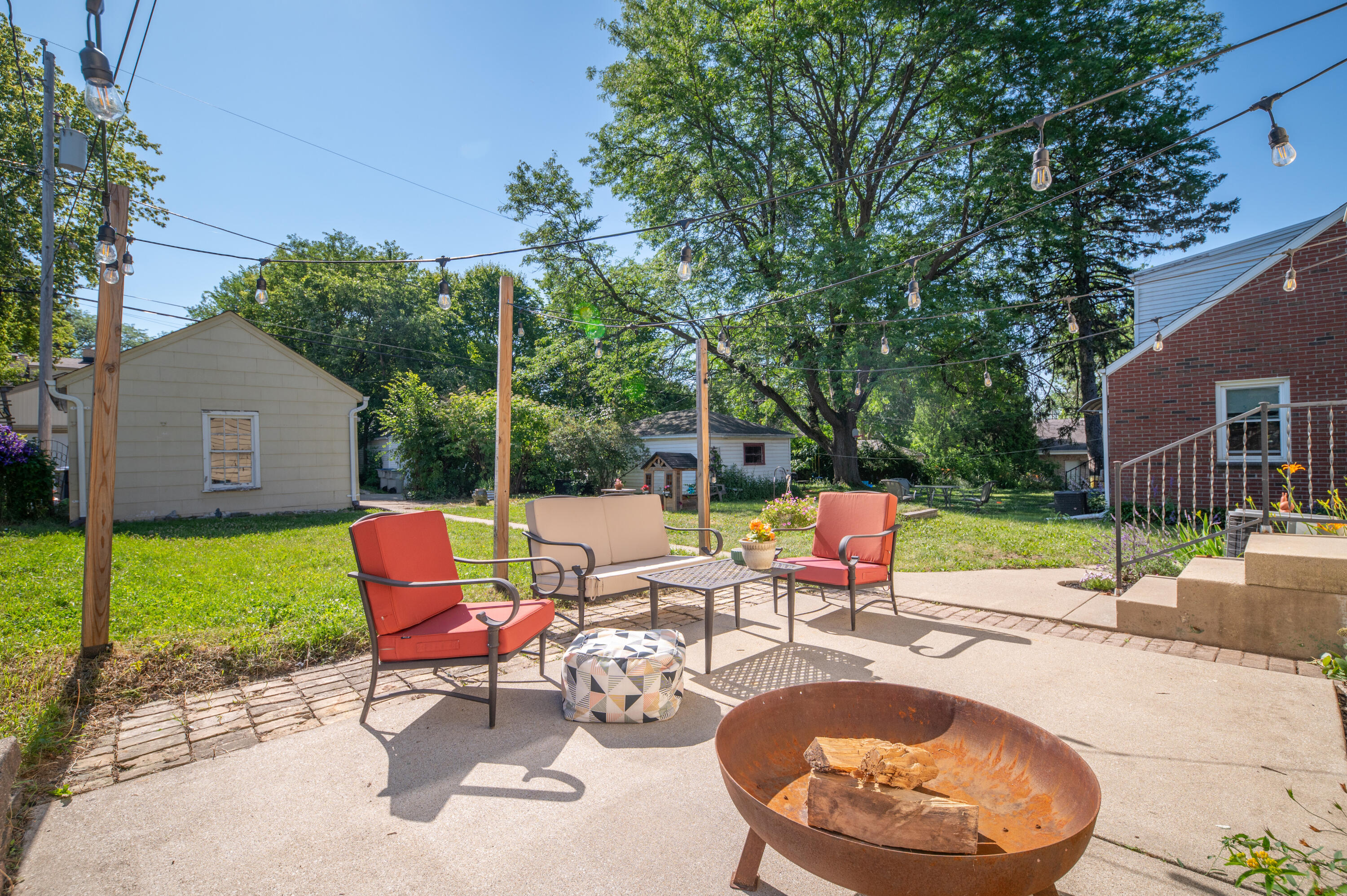 3222 North 82nd Street Milwaukee, WI 53222 - Photo 25 of 26 EUP_6118