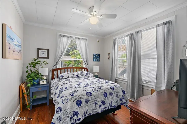 a view of living room