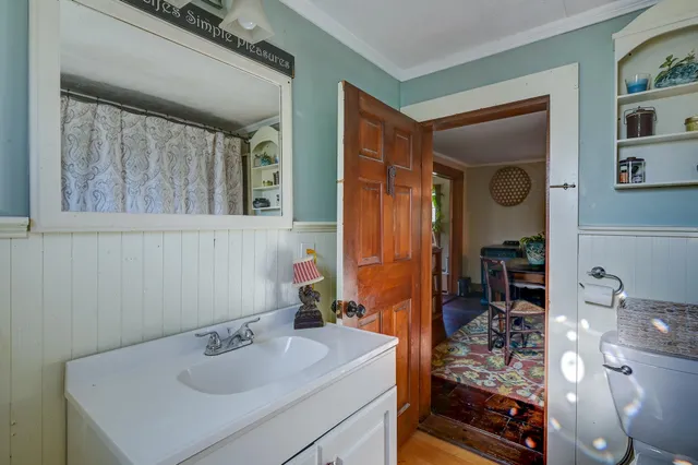 $445,000 | 78 School Street, Effingham, NH 03882