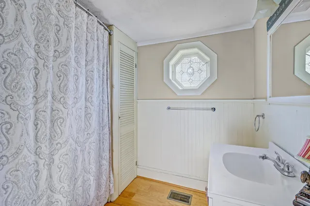 $435,000 | 78 School Street, Effingham, NH 03882