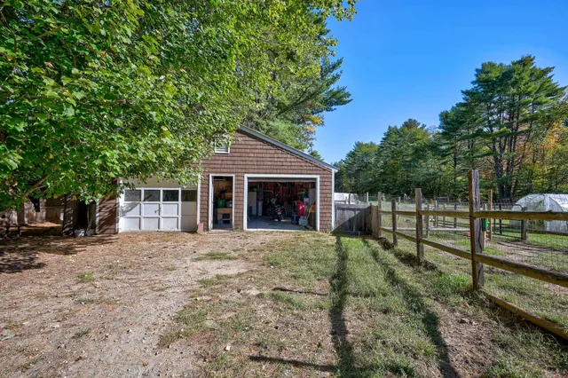 $445,000 | 78 School Street, Effingham, NH 03882