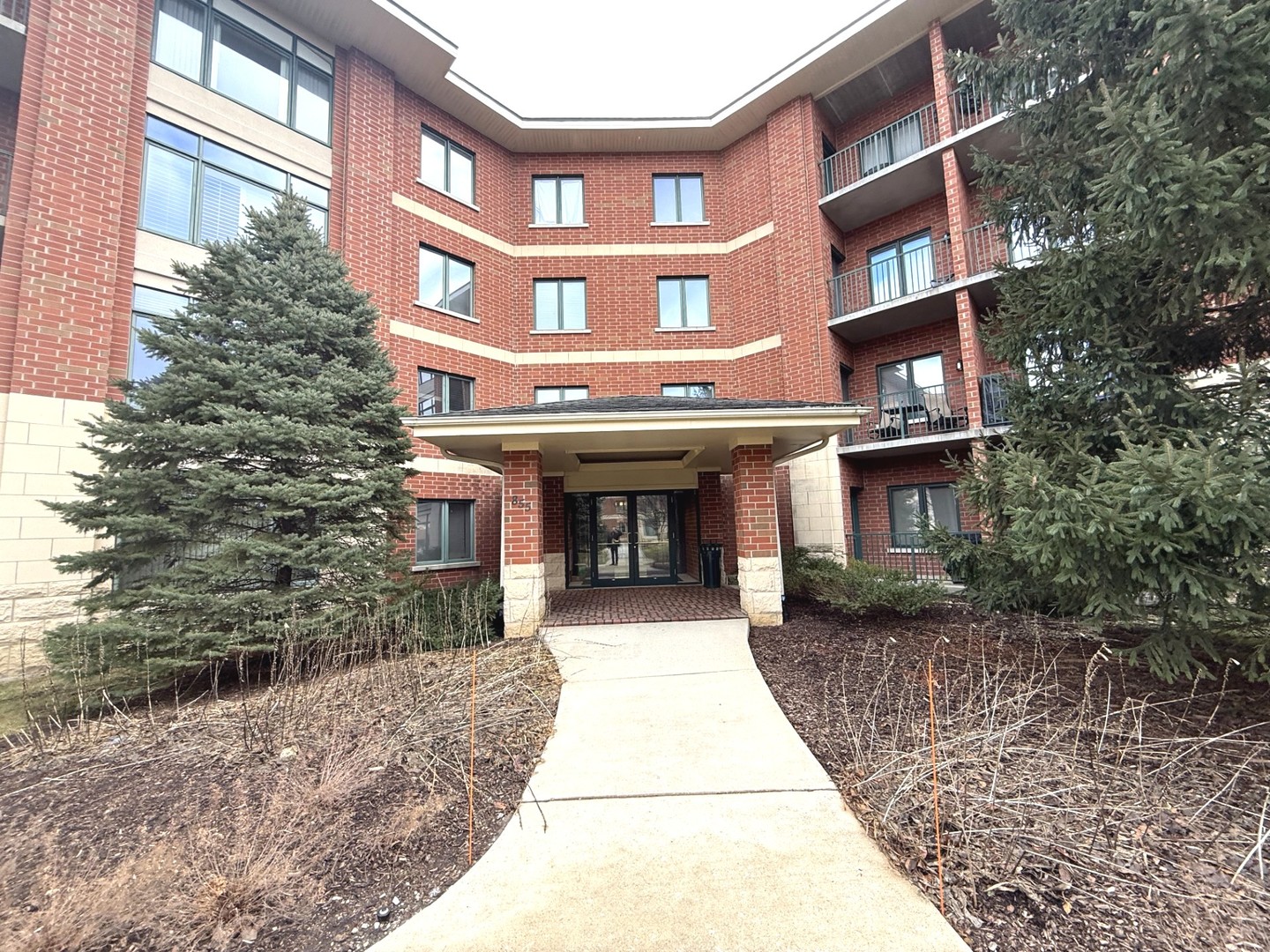 855 East 22nd Street, Unit 202 Lombard, IL 60148 - Photo 3 of 28