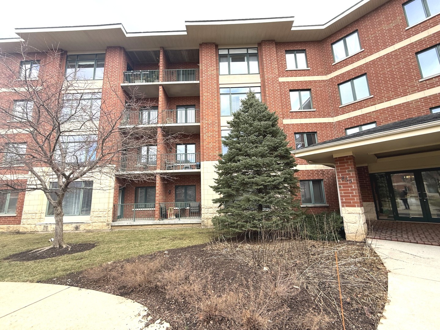 855 East 22nd Street, Unit 202 Lombard, IL 60148 - Photo 4 of 28