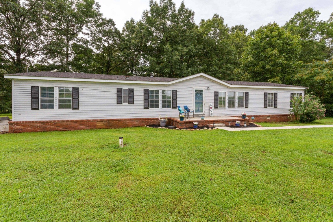 352 Thacker Road Manchester, TN 37355 - Photo 3 of 46 Gallery Image 3