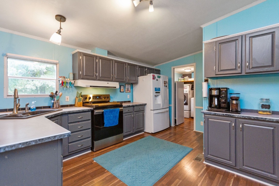 352 Thacker Road Manchester, TN 37355 - Photo 4 of 46 Gallery Image 4