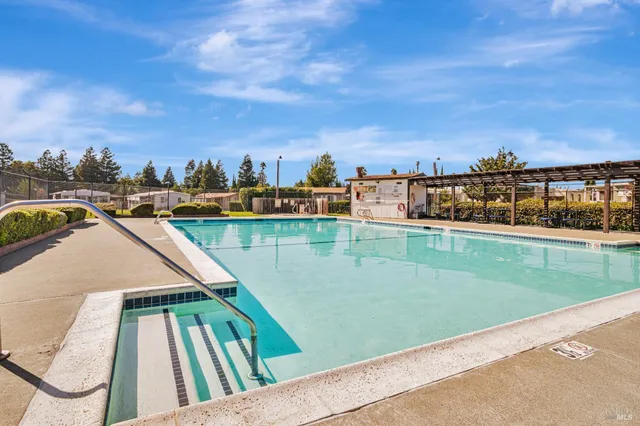 $269,000 | 86 Biltmore Court, Fairfield, CA 94533