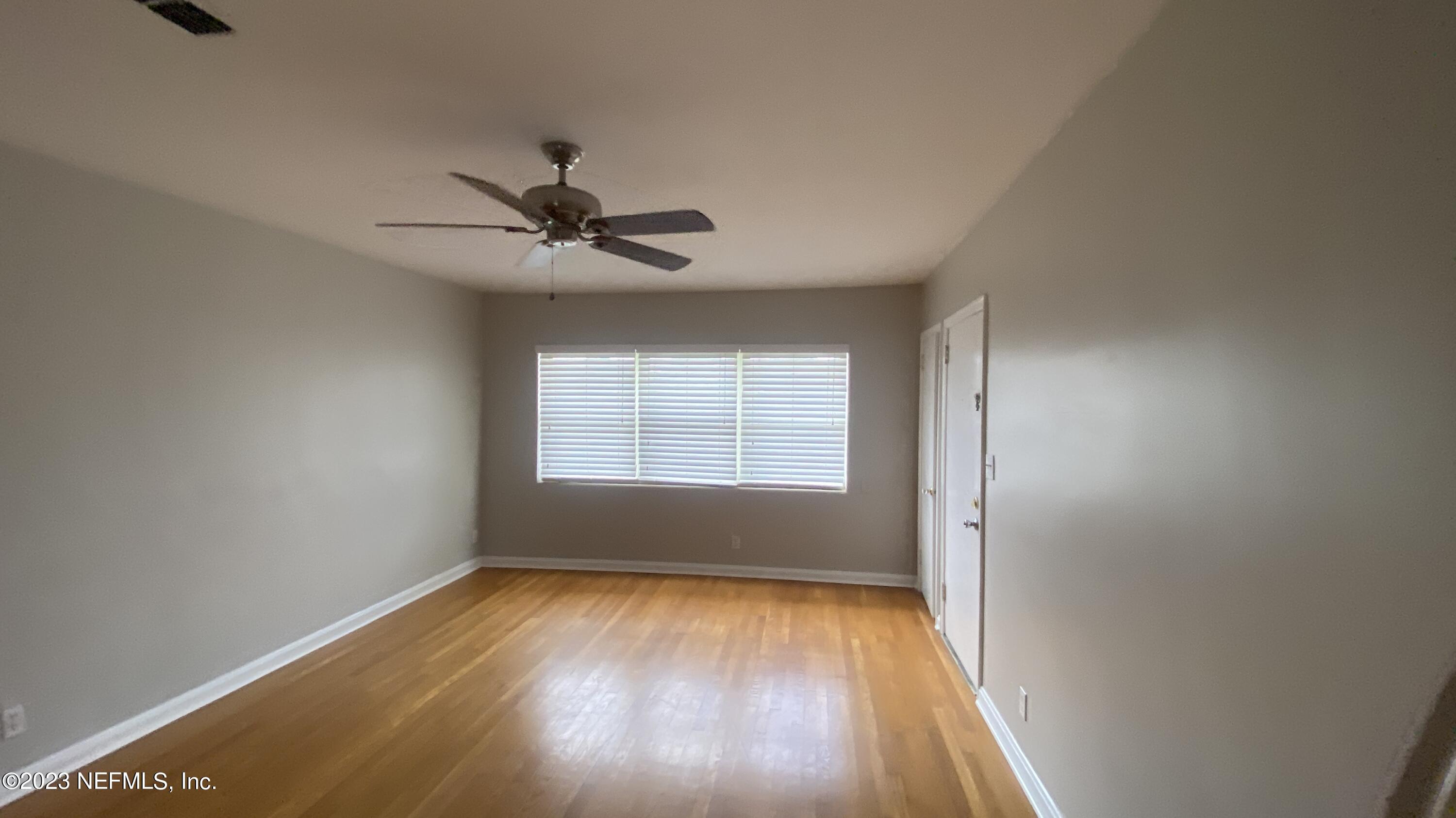 1543 Nicholson Road, Unit 3 Jacksonville, FL 32207 - Photo 6 of 17 C8BA0D35-3434-4525-B5FB-D478E497015A