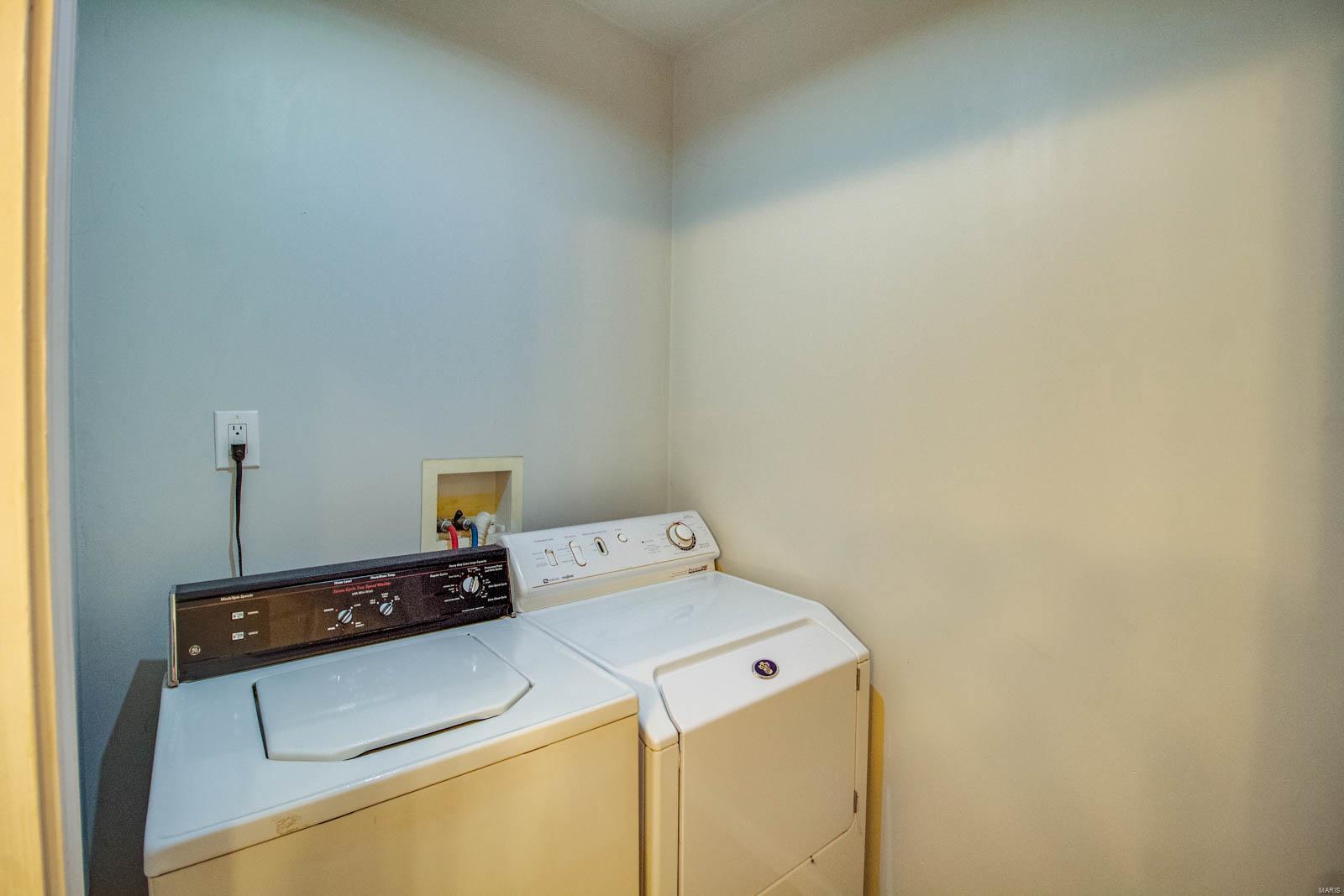 125 West 3rd Street Roxana, IL 62084 - Photo 13 of 31