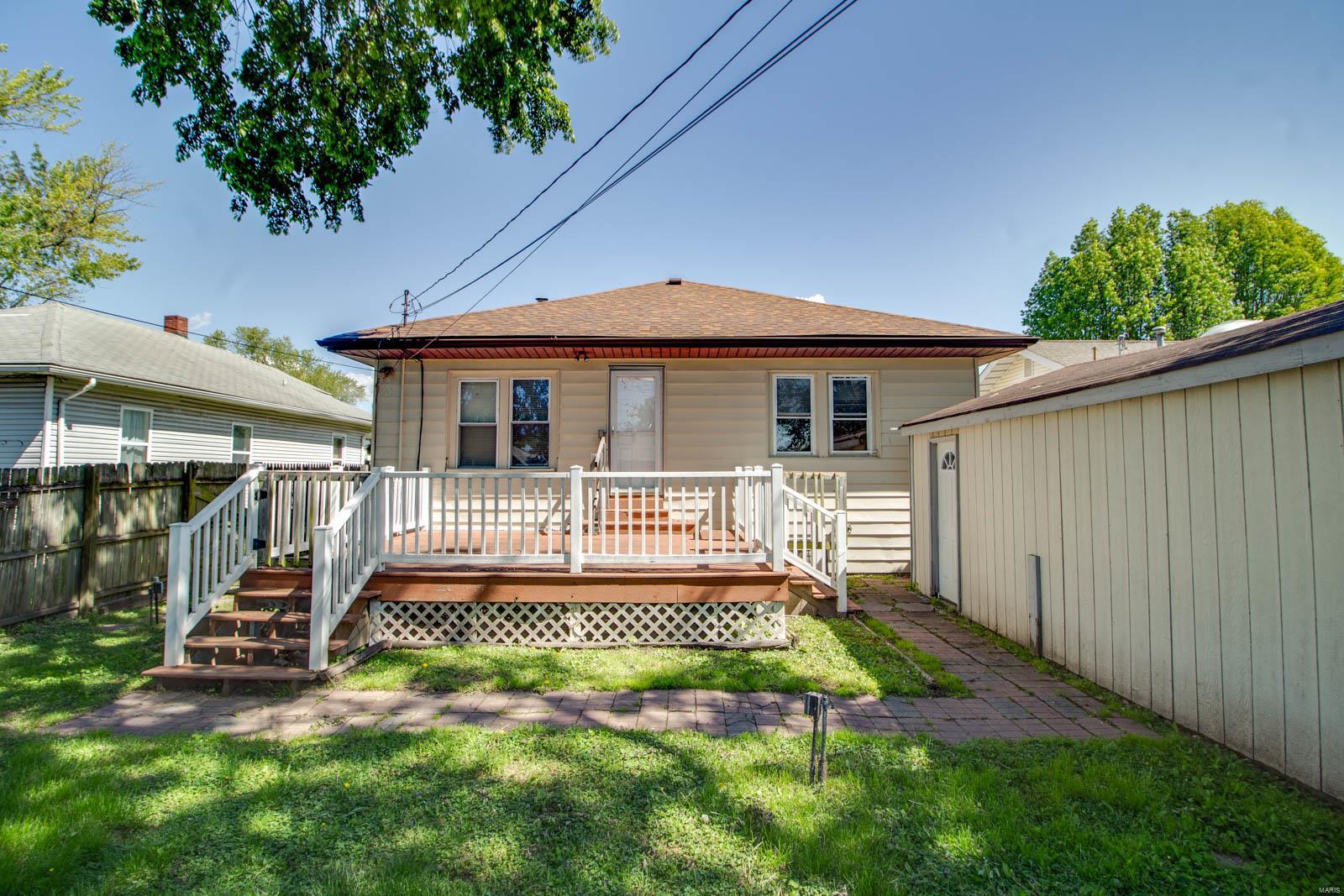125 West 3rd Street Roxana, IL 62084 - Photo 28 of 31
