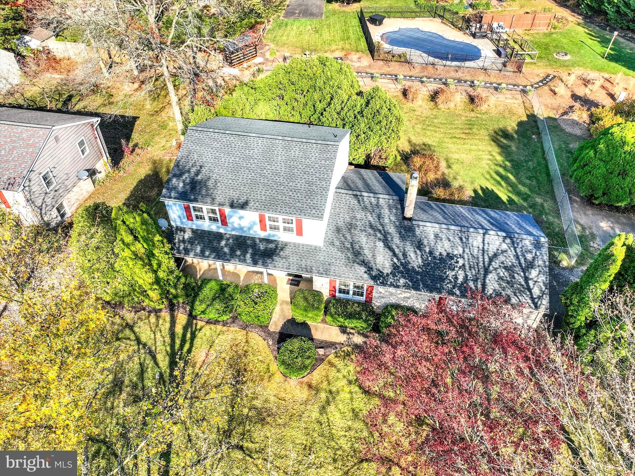 1326 Greenbriar Road York, PA 17404 - Photo 4 of 46 Gallery Image 4