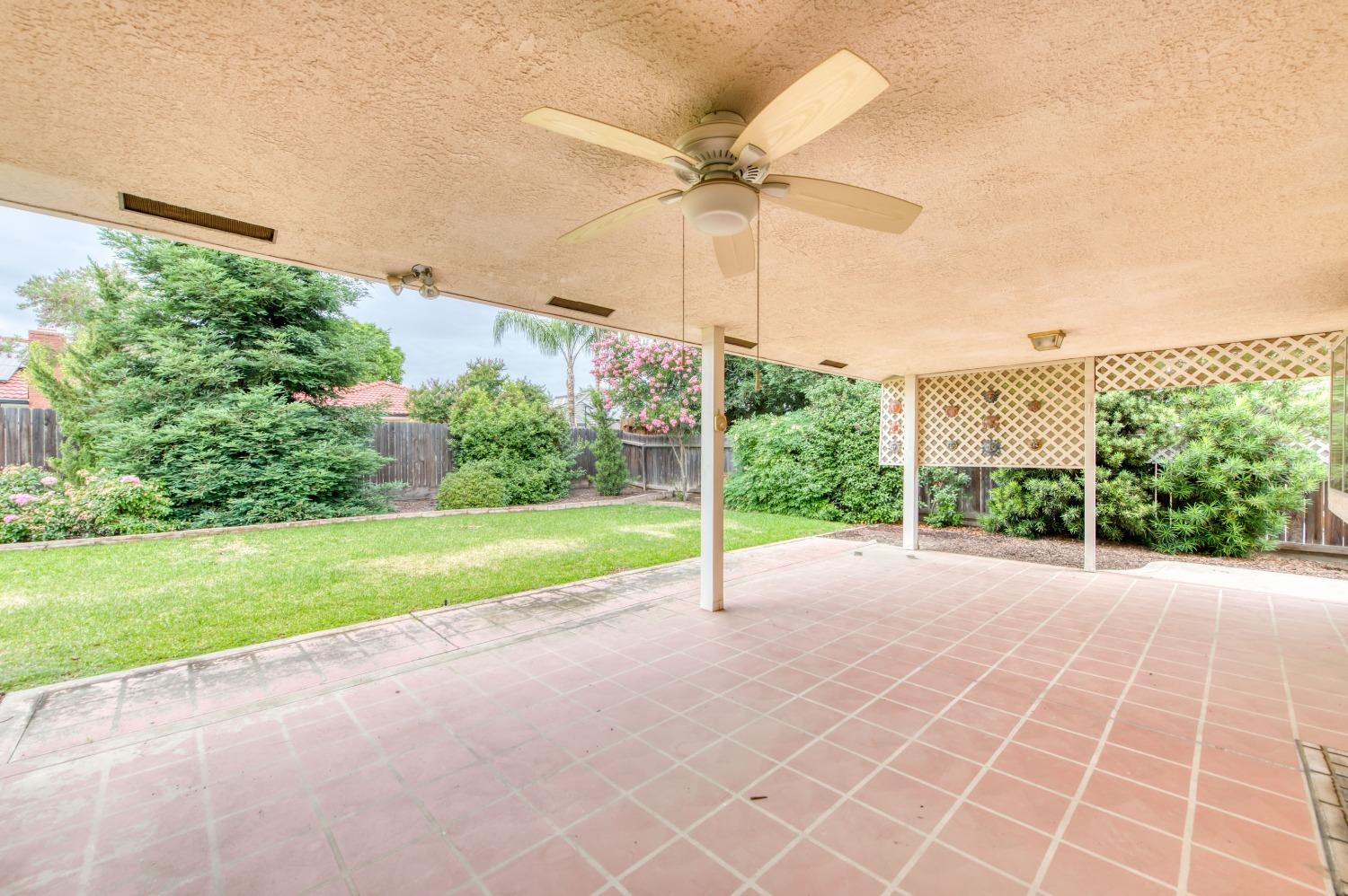2530 Sterling Avenue Sanger, CA 93657 - Photo 26 of 40 a view of a road with a big yard