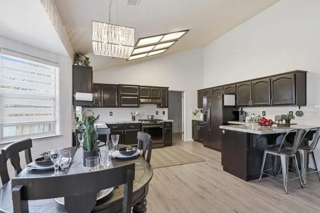 $740,000 | 1680 El Camino De Vida, Hollister, CA 95023