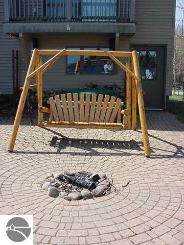 154 Sunset Point Cadillac, MI 49601 - Photo 7 of 9 1692087-6.JPG