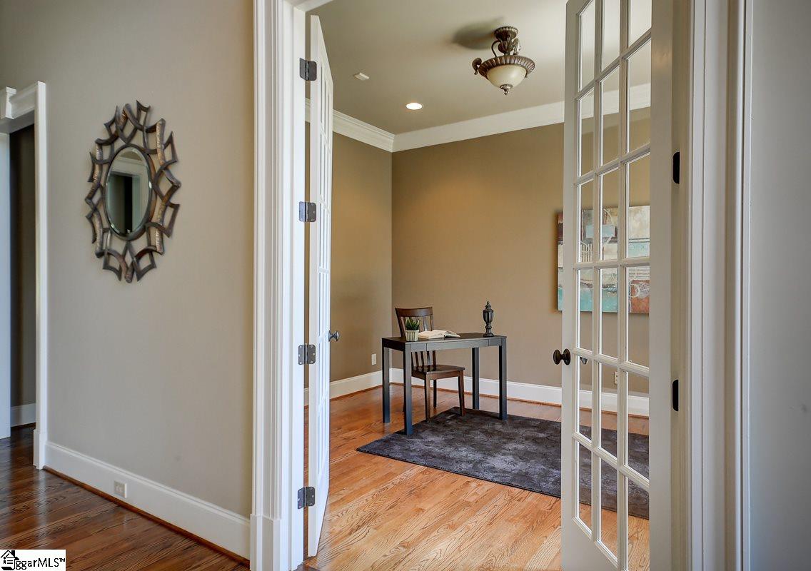 136 Ramsford Lane Simpsonville, SC 29681 - Photo 11 of 36 Gallery Image 11