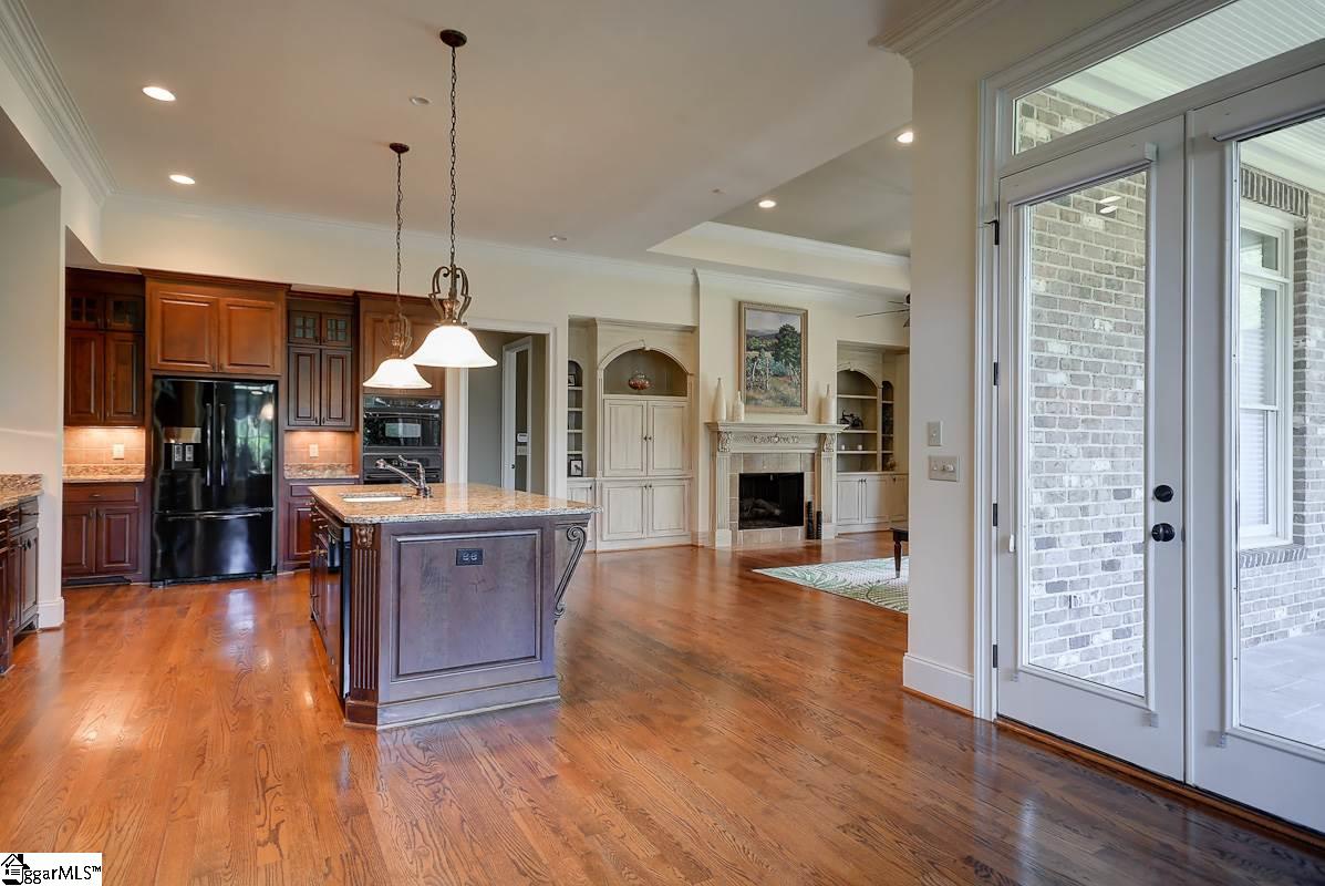 136 Ramsford Lane Simpsonville, SC 29681 - Photo 15 of 36 Gallery Image 15