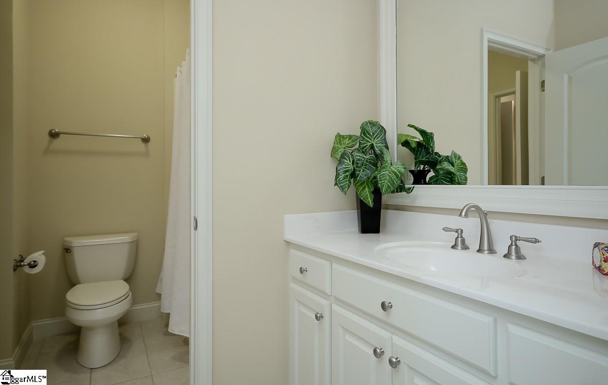 136 Ramsford Lane Simpsonville, SC 29681 - Photo 32 of 36 Gallery Image 32