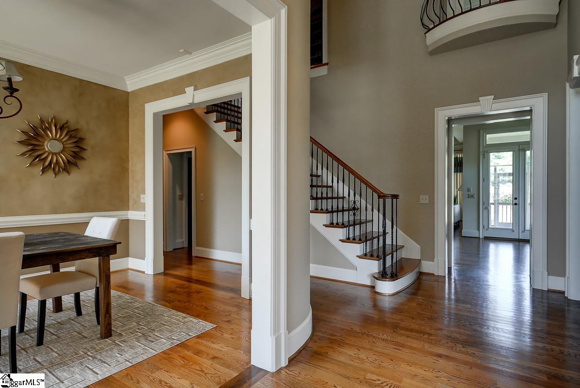 136 Ramsford Lane Simpsonville, SC 29681 - Photo 8 of 36 Gallery Image 8