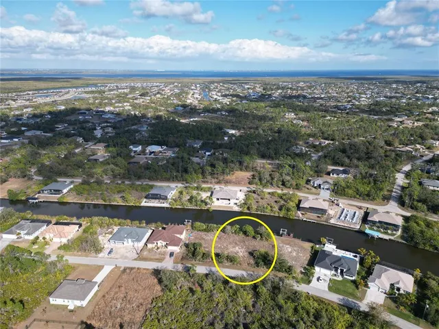 $105,000 | 8258 Santa Cruz Drive, Port Charlotte, FL 33981