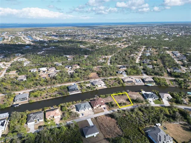 $105,000 | 8258 Santa Cruz Drive, Port Charlotte, FL 33981