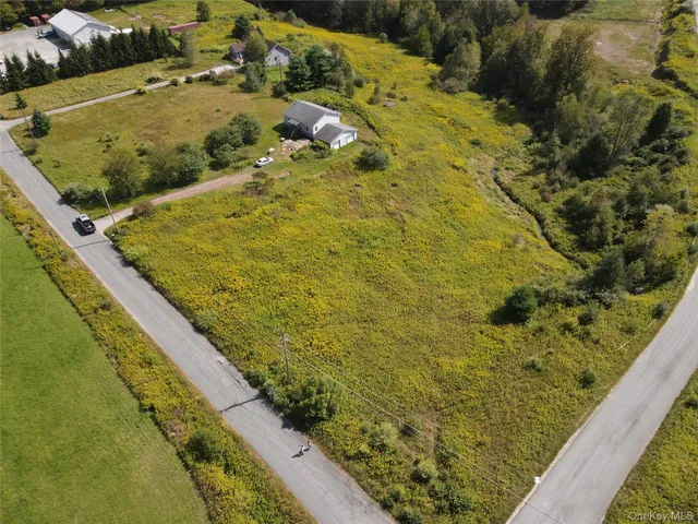 $379,000 | 9 Queen Mountain Road, Unit 64, Ferndale, NY 12734