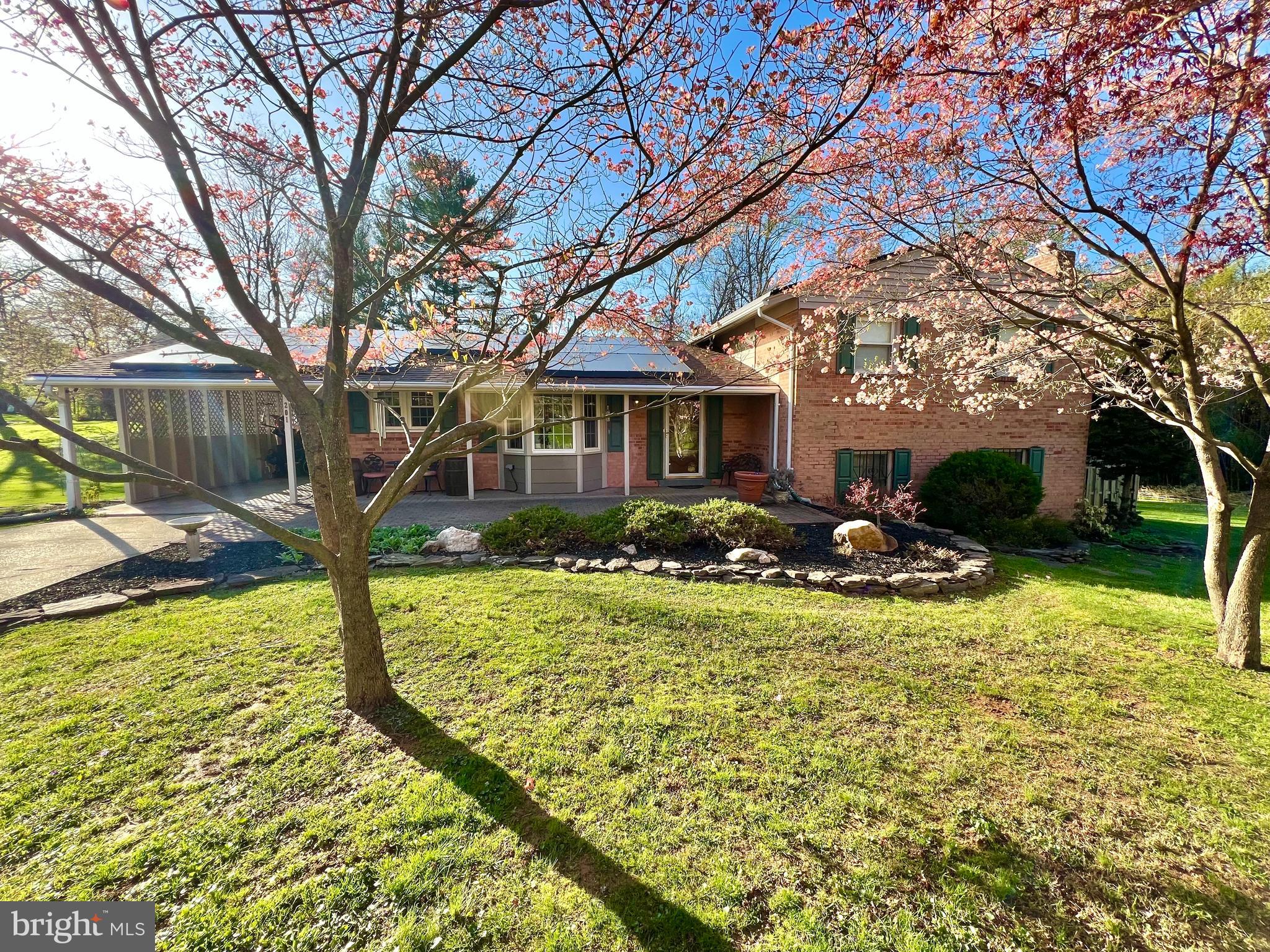 201 Mowbray Road Silver Spring, MD 20904 - Photo 2 of 56