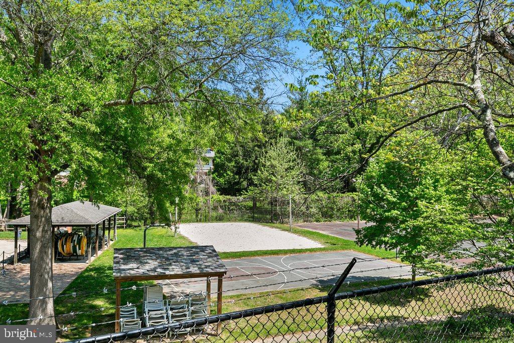 201 Mowbray Road Silver Spring, MD 20904 - Photo 52 of 56