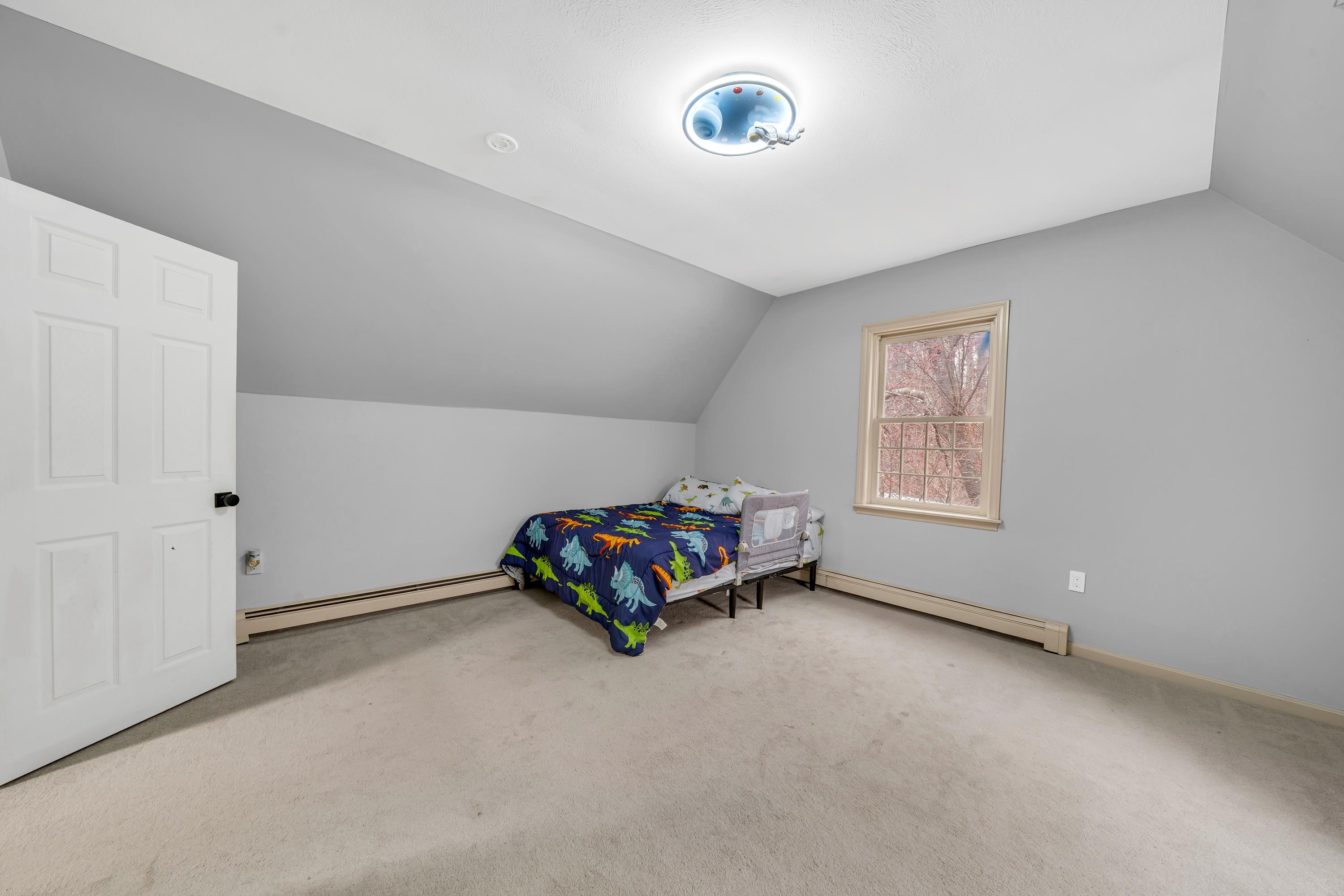 5 Bedros Street Windham, NH 03087 - Photo 18 of 31