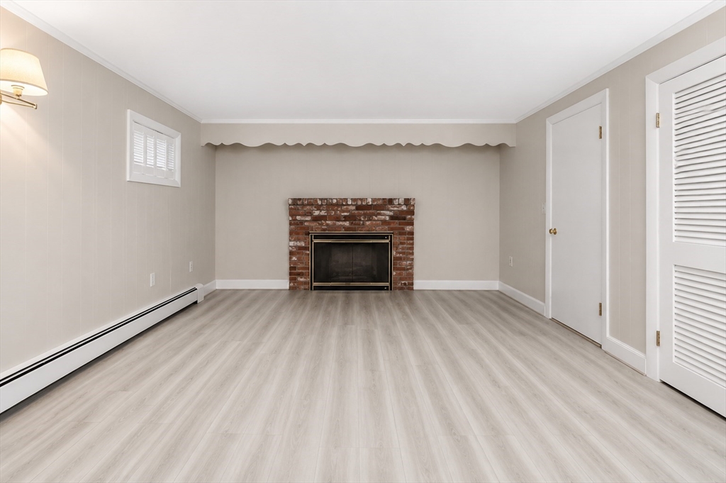 22 Tanglewood Road Wellesley, MA 02481 - Photo 23 of 28